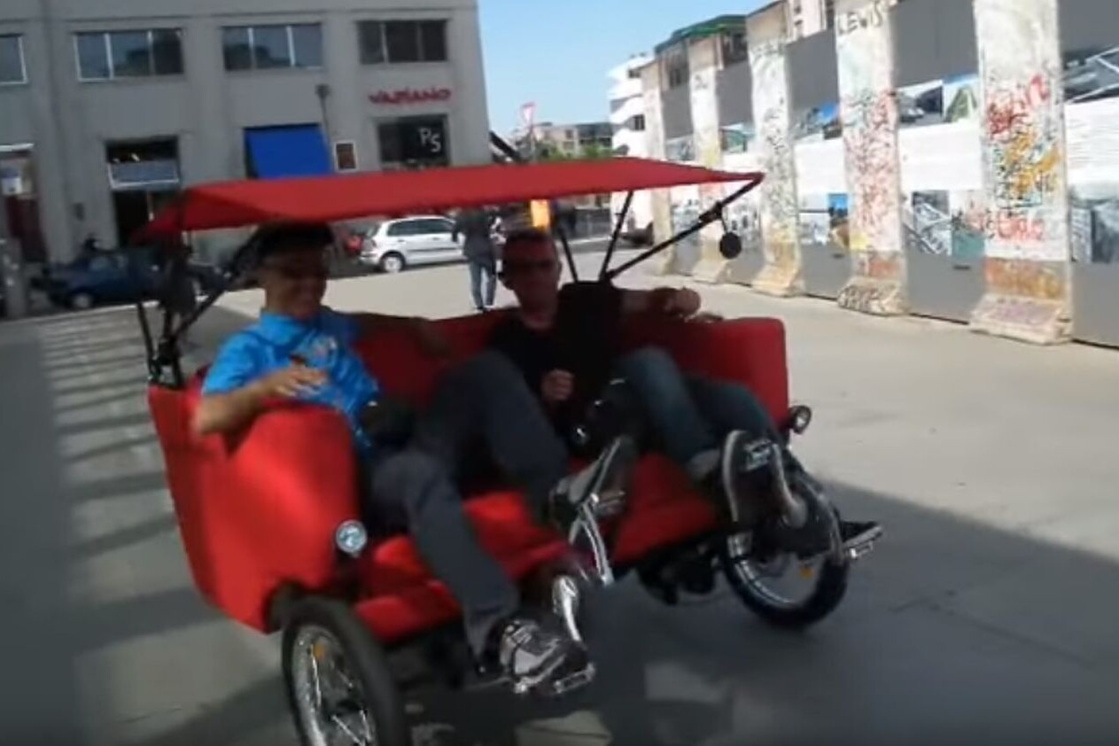 le sofa bike du designer Jacek Holubowicz