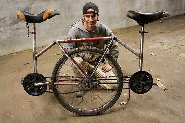 Le tandem unicycle de Corbin Dunn.