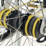 Quelques avantages du vélo Stringbike : impossible de dérailler, remplacement rapide du pneu arrière sans se salir les mains, changement de corde sans outil.