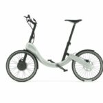 La transmission du vélo est intégrée dans le cadre en aluminium.