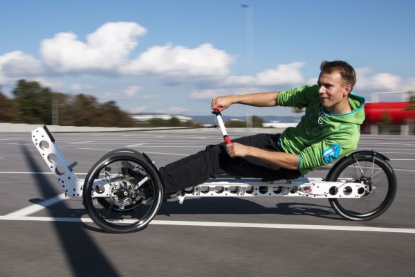 Le vélo-rameur Rowcycle de Michael Schimdtler.